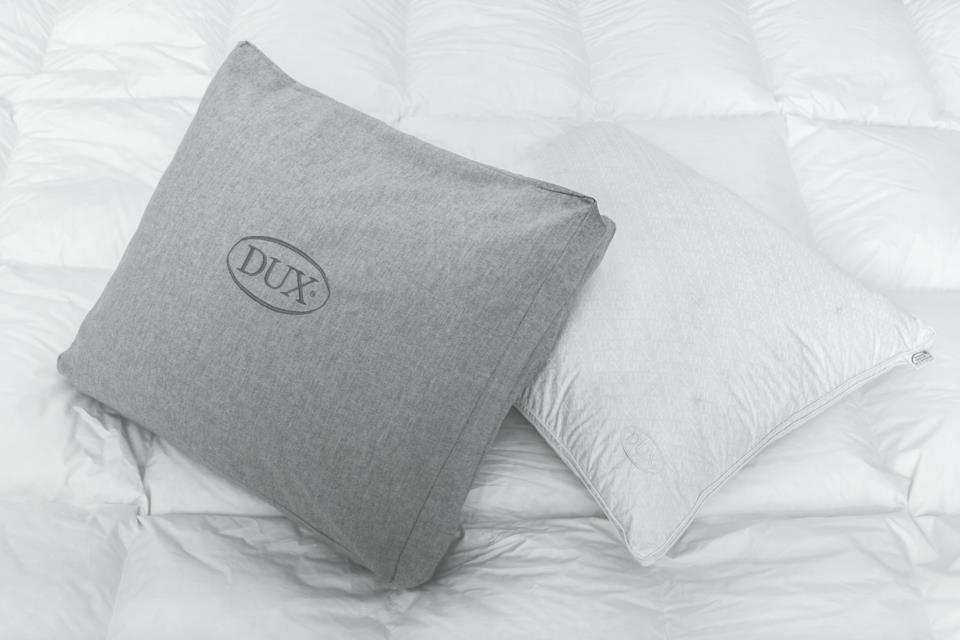 DUX pillow superior firm