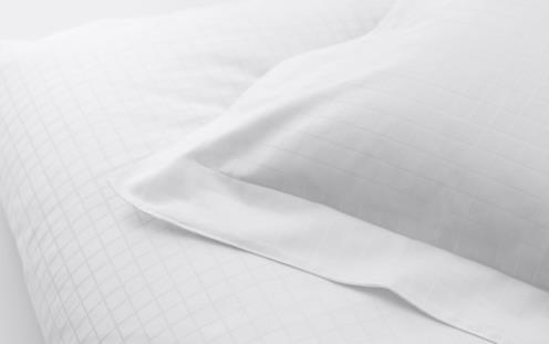 DUX bed linen  superior satin square white